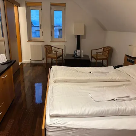 Ξενοδοχείο Germania 4*
