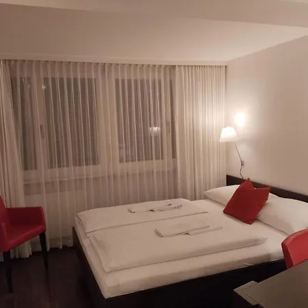 Ξενοδοχείο Germania 4*