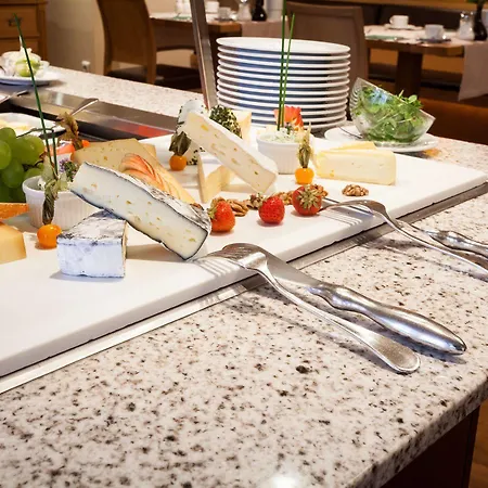 Hotel Germania 4*